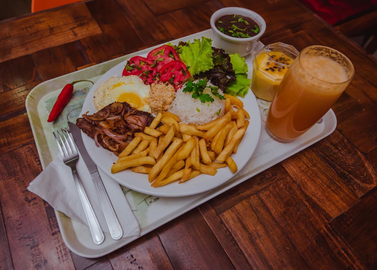 Cafezal Palace Hotel วิตตอเรีย ดา กอนกิสตา ภายนอก รูปภาพ
